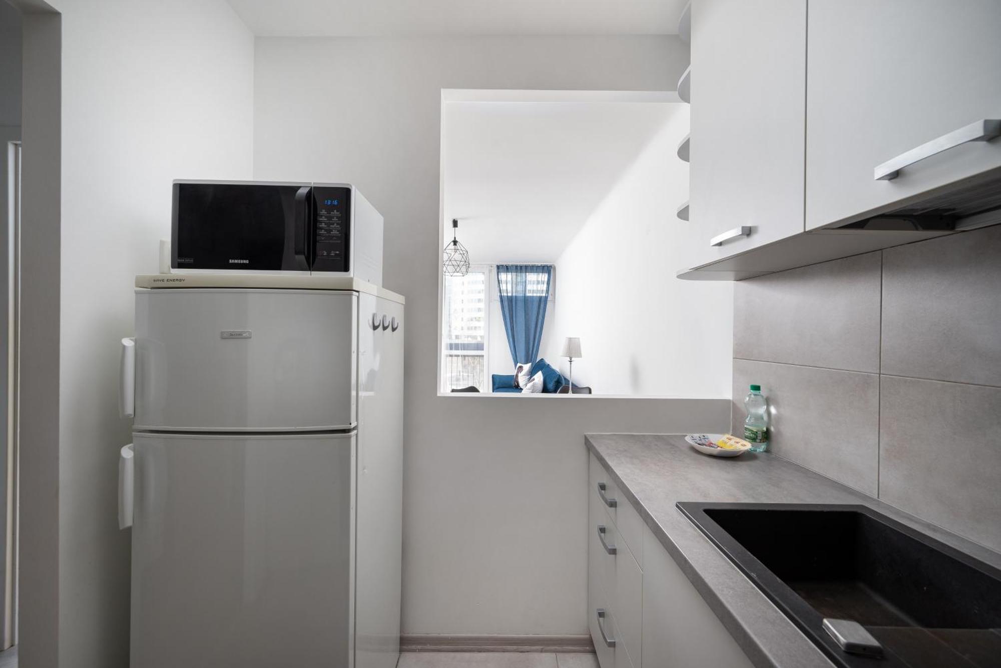 Grzybowska Blue City Centre Apartment Varsóvia Exterior foto